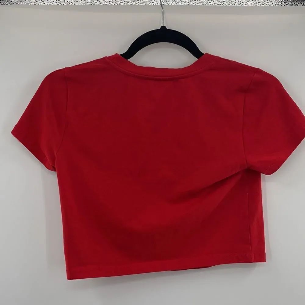 Forever21Â RedâCropâTopâsize:âM - Picture 6 of 6